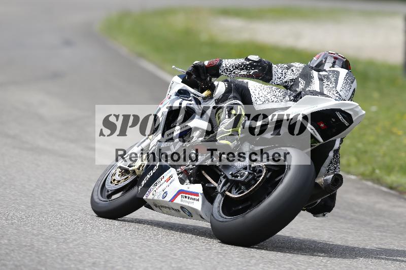 /37 28.07.2025 Dunlop Ride und Test Day ADR/Trackday Erfahren gelb Trackday schnell  rot/18
